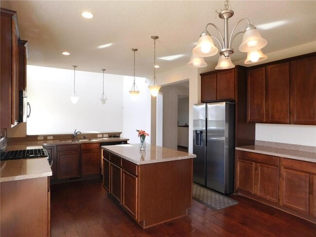 Building Photo - 7636 Oakridge Trail