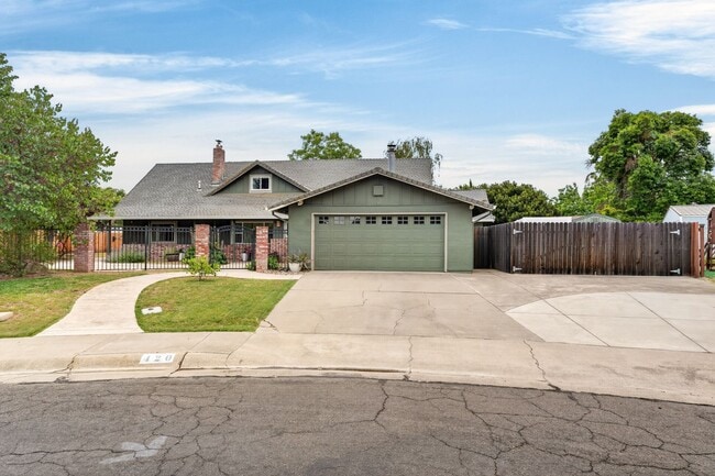 Building Photo - 420 Colusa Pl