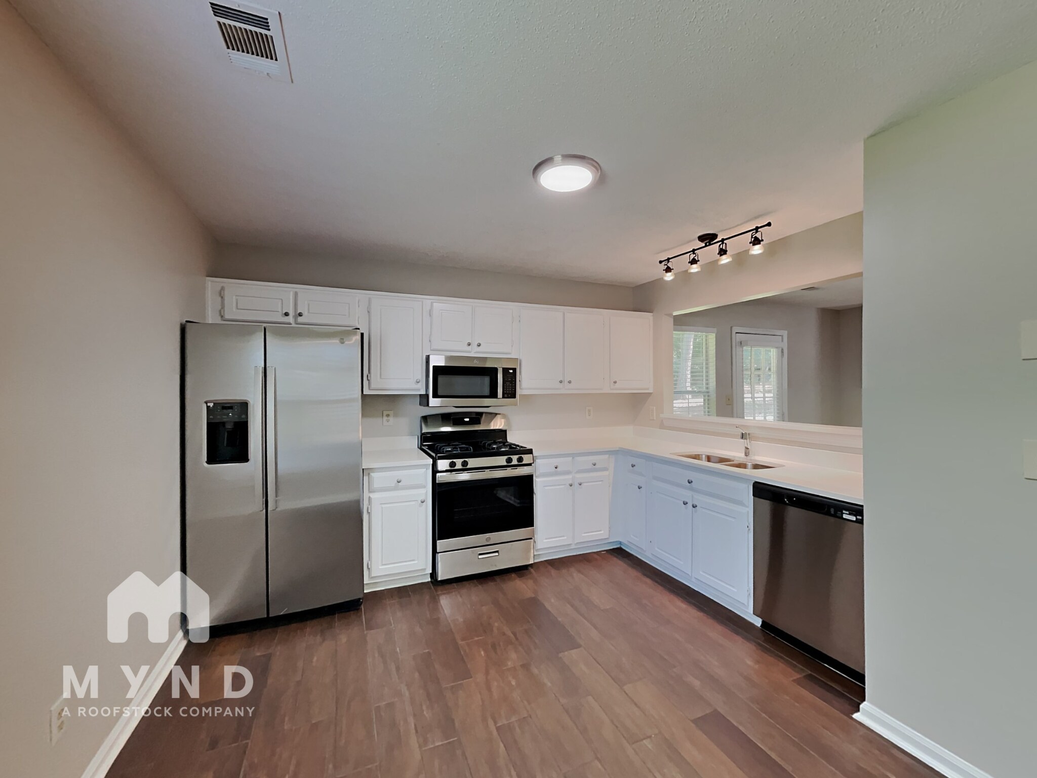 Building Photo - 206 Brandon Ridge Cir