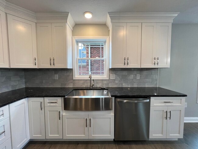 Building Photo - 309 Gallahadion Ct
