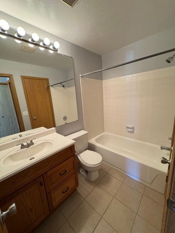 Building Photo - 2917 W 81st Ave