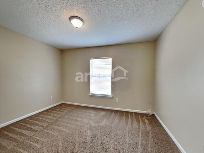 Building Photo - 14246 Sea Eagle Dr