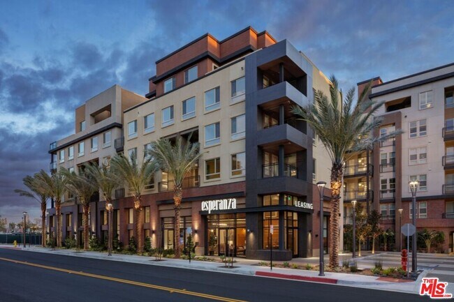 Building Photo - 1700 Fasana Rd
