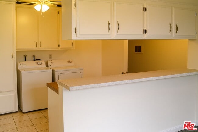 Building Photo - 15131 Polk St