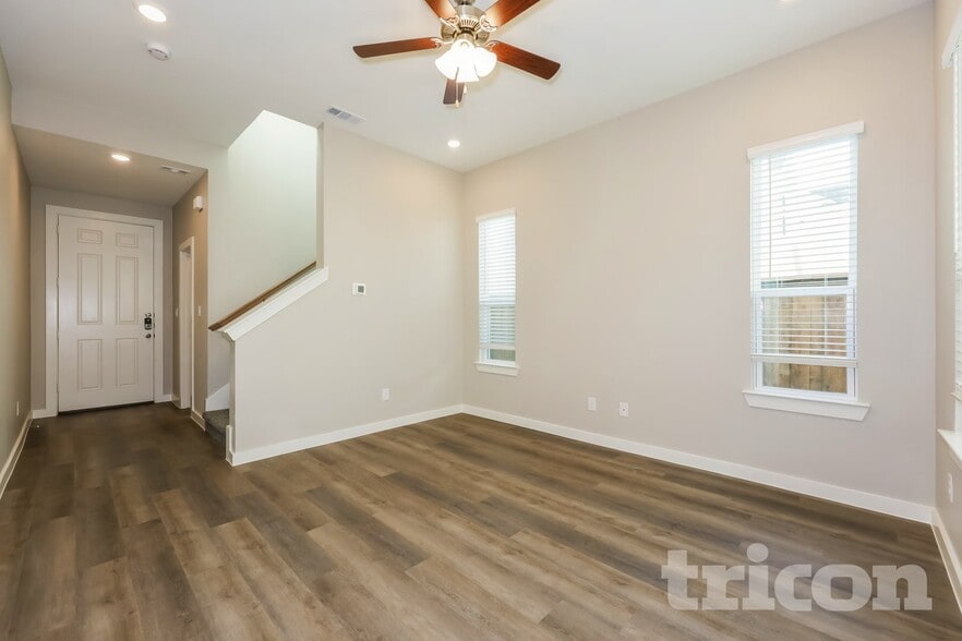 Building Photo - 4301 Stonybrook Rd