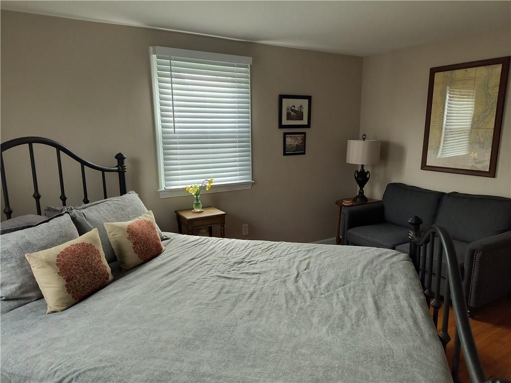 Building Photo - 4 Almy Ct