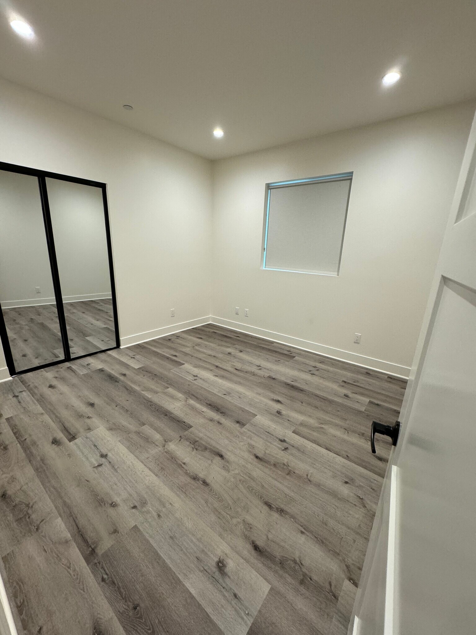 Building Photo - 3853 Inglewood Blvd
