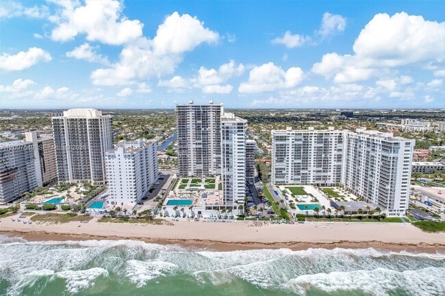 Building Photo - 4280 Galt Ocean Dr