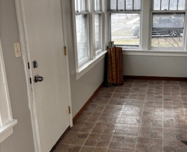 Building Photo - 1412 16th St