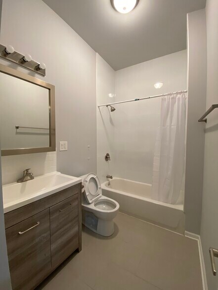 Building Photo - 2893 S Archer Ave