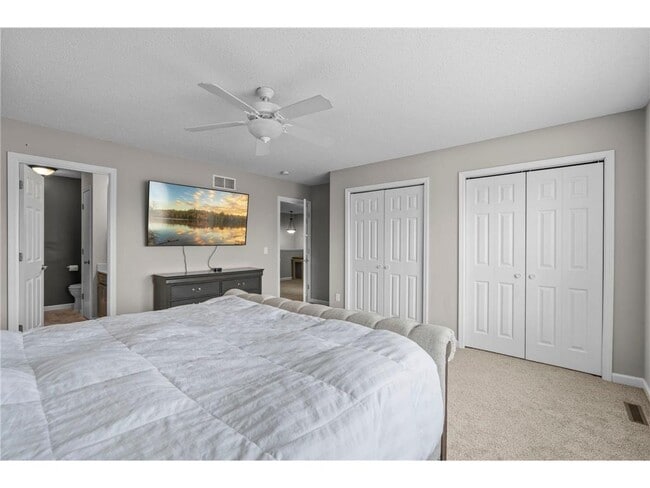 Building Photo - 2504 Country View Dr
