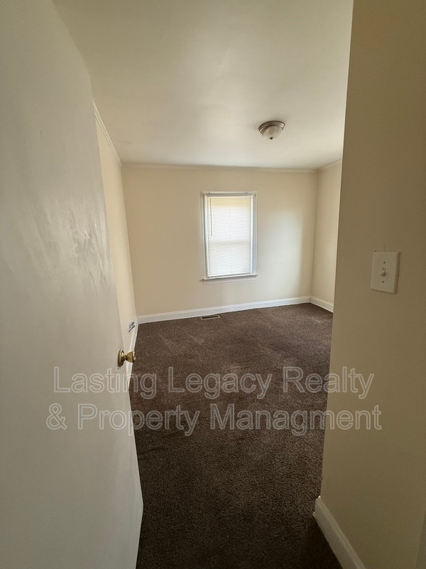 Building Photo - 4620 Miller Rd