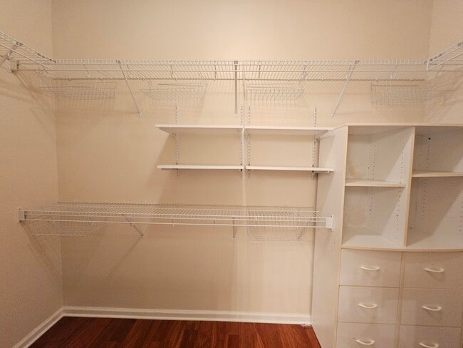 Building Photo - 3254 Arden Cir