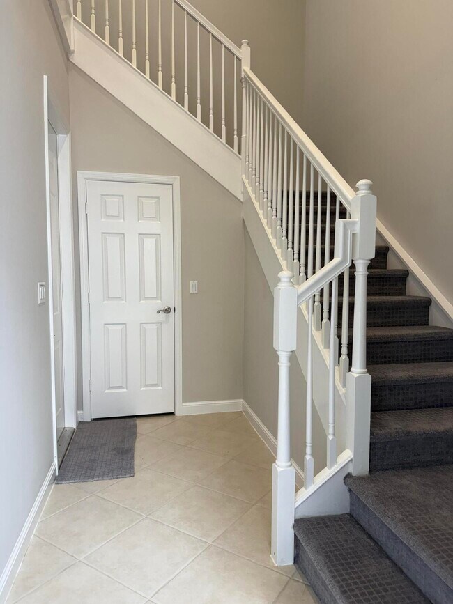 Building Photo - 233 Evergrene Pkwy