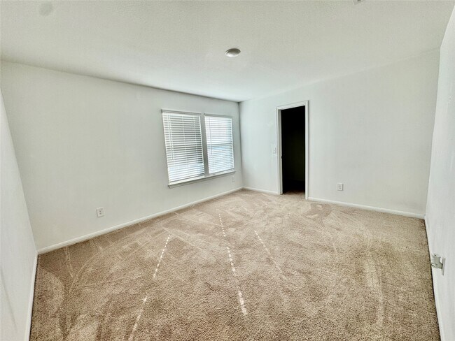 Building Photo - 10614 Cashew Run Ln