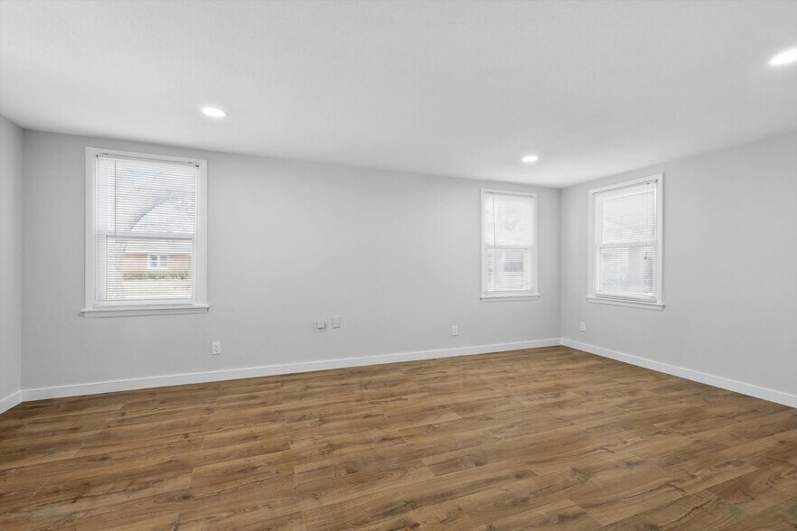 Building Photo - 11382 Rupley Ln