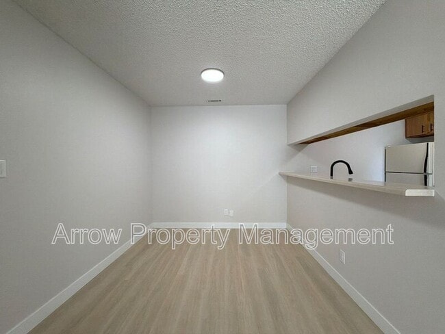 Building Photo - 2334 N 44th St