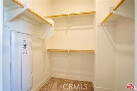 Building Photo - 18339 Iris Ln