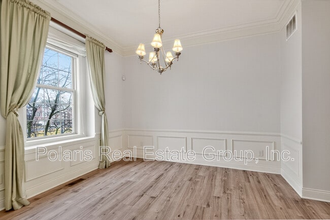 Building Photo - 108 Manchester Dr