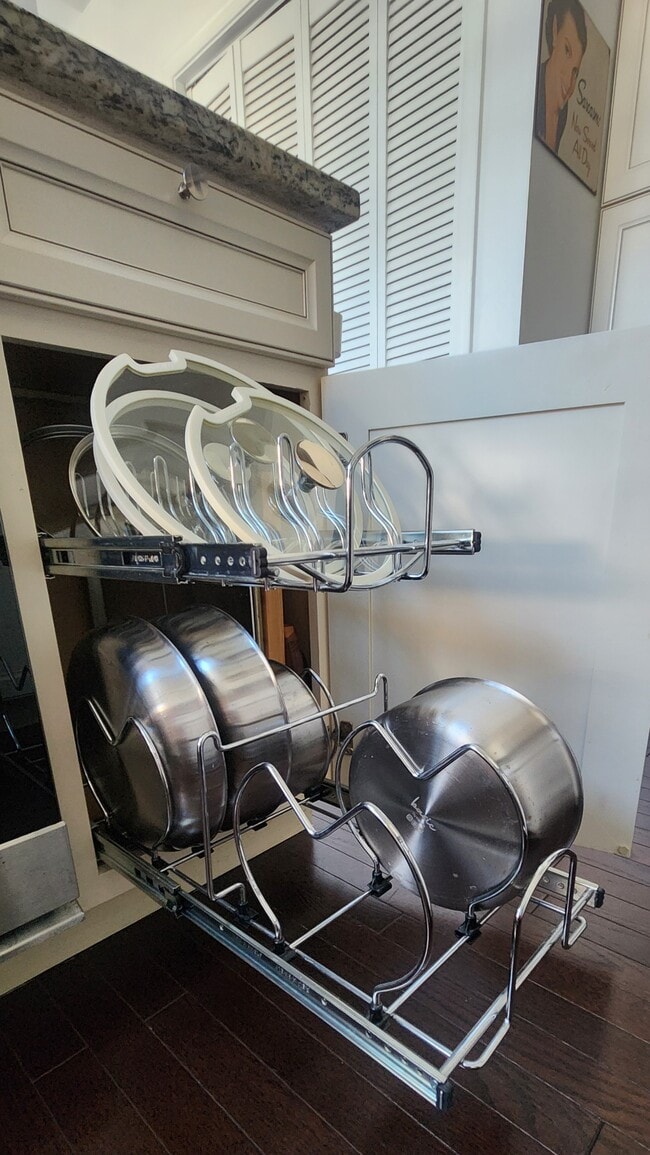 Building Photo - 3504-3513 13th St NW