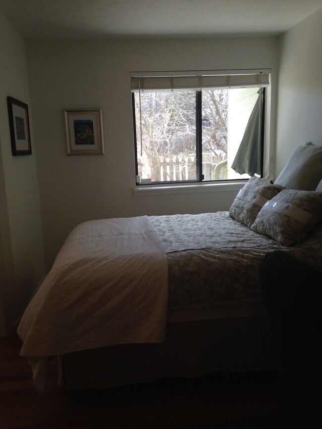 Building Photo - Shanahan Ridge in South Boulder 1BD/1BA Condo