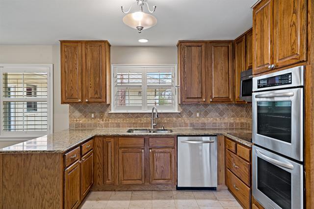 Building Photo - 10141 Fieldfare Ct