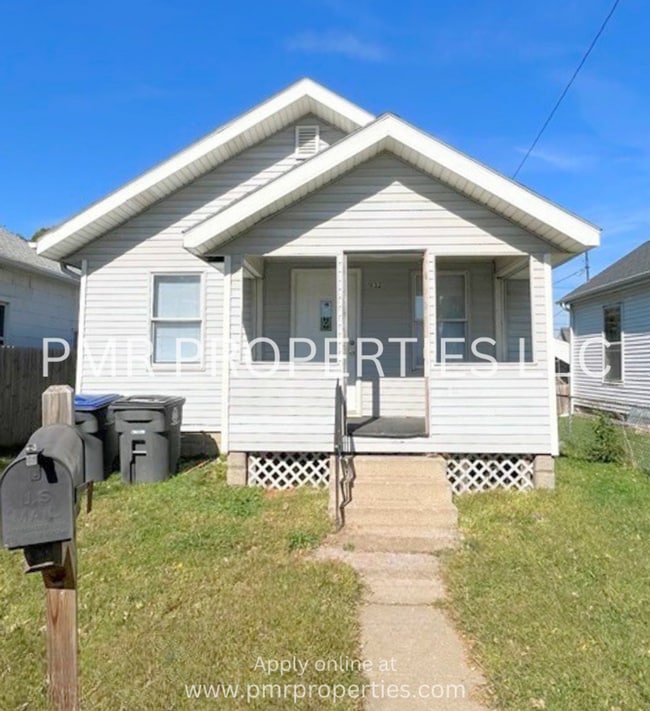 Building Photo - 2Bedroom / 1Bathroom House