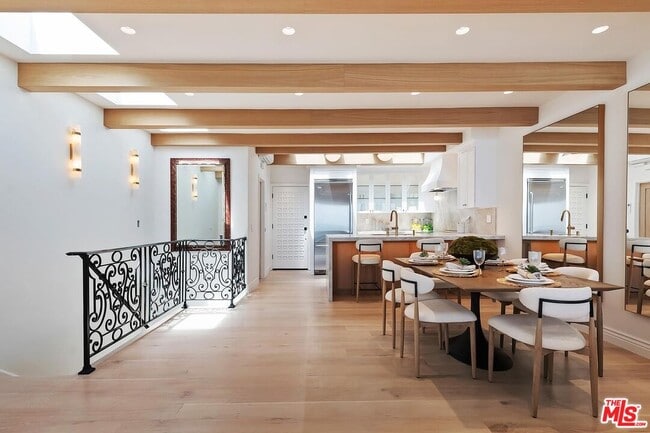 Building Photo - 11874 S Beach Club Way