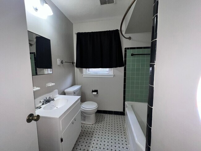 Building Photo - 4485 Boyce Rd