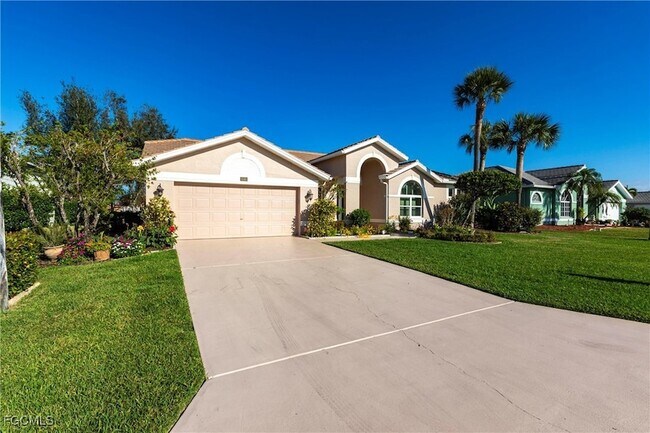 Building Photo - 8361 Trentwood Ct