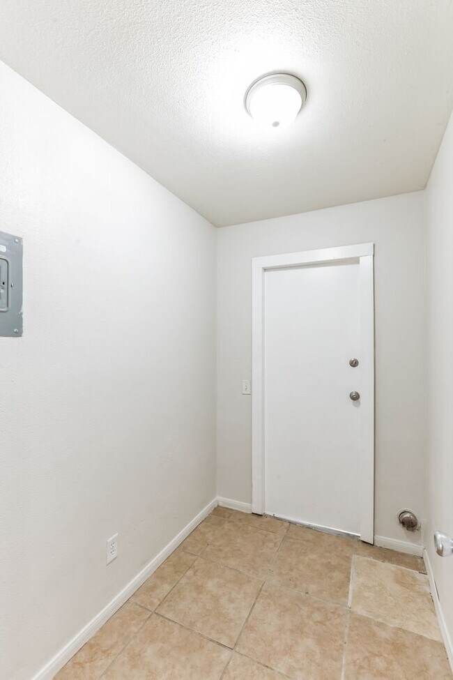 Building Photo - 32125 Sky Blue Water Trail