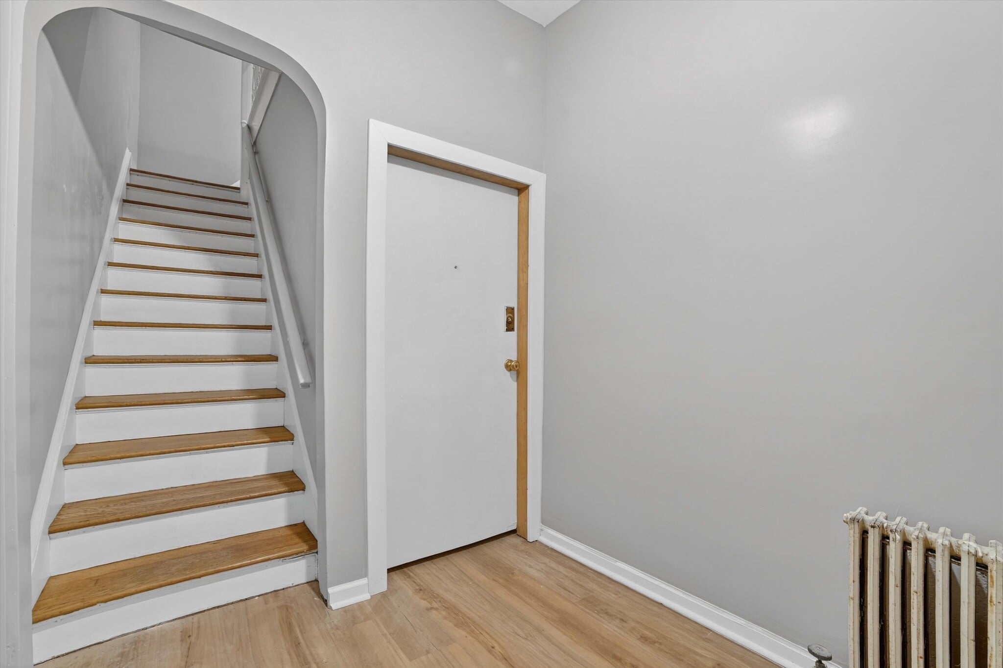 Building Photo - 4 Amackassin Ter