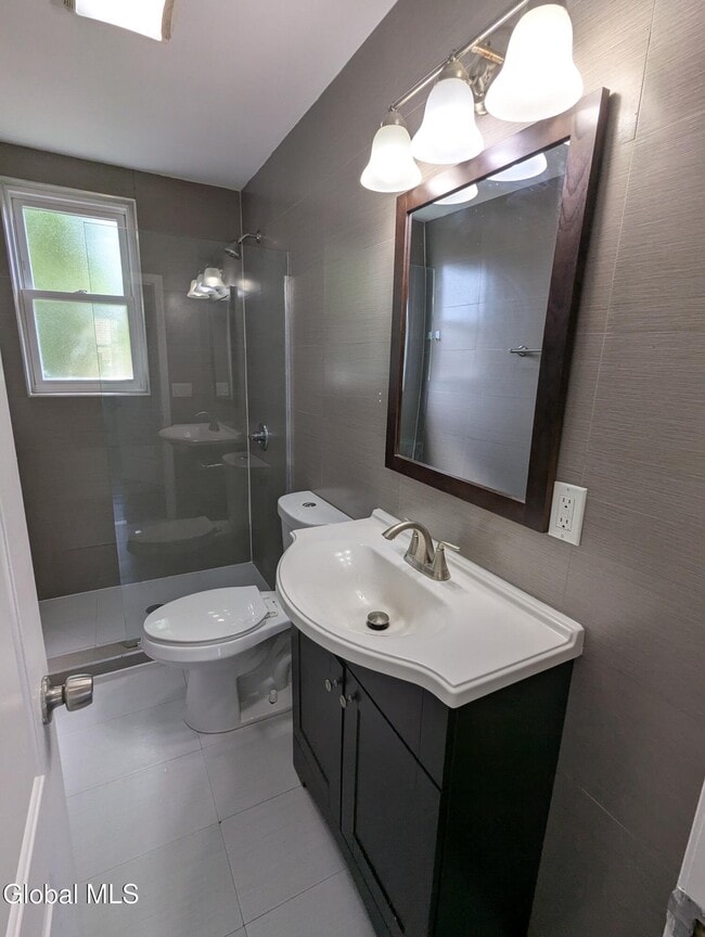 Building Photo - 69 Winthrop Ave