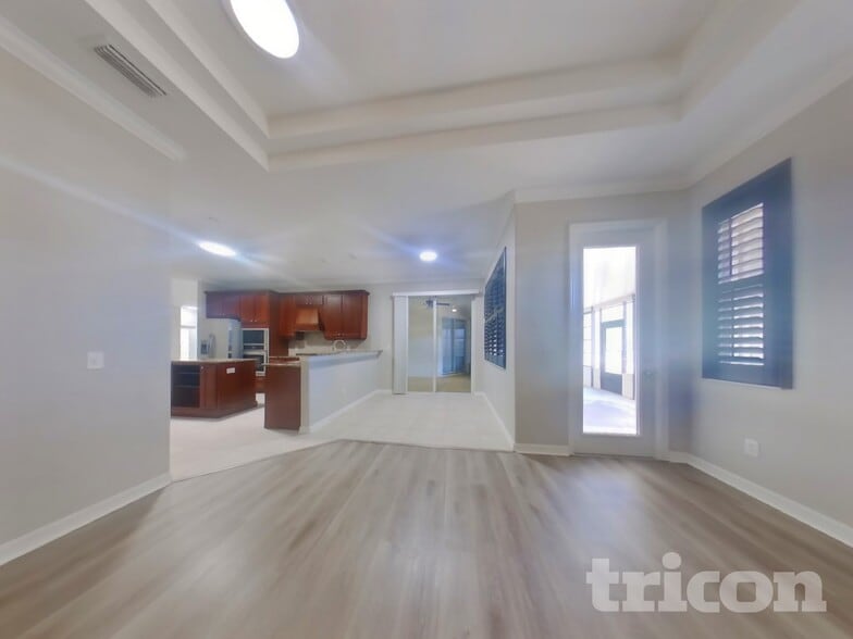 Building Photo - 6300 Falcon Lair Dr