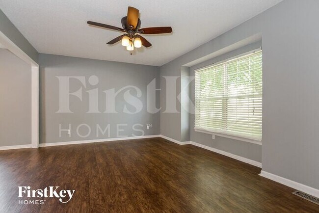 Building Photo - 16607 W 141st St