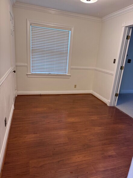 Building Photo - 3029 Bon Air Ave