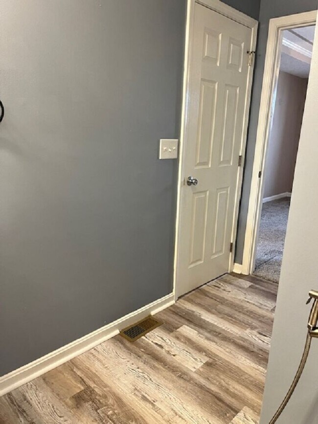 Building Photo - 156 Madison Rae Blvd