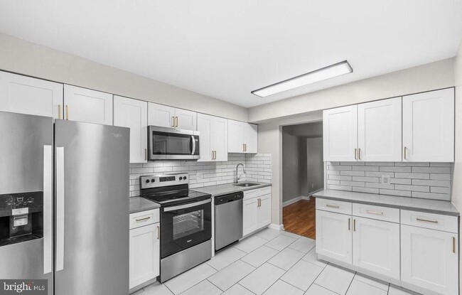 Building Photo - 19728 Wootton Ave