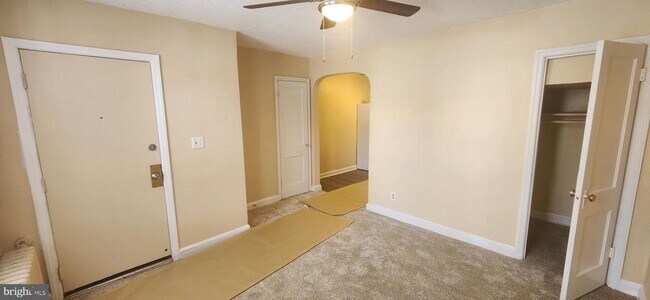 Building Photo - 2017 I St NE