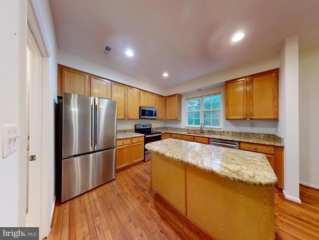 Building Photo - 1379 Dominion Ridge Ln