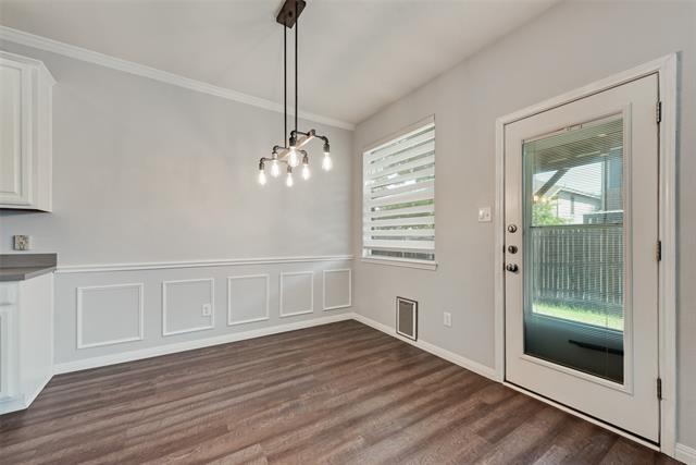 Building Photo - 1121 Wabash Ct
