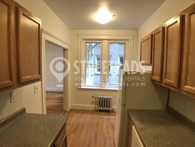 Building Photo - 1 bedroom in Boston MA 02215