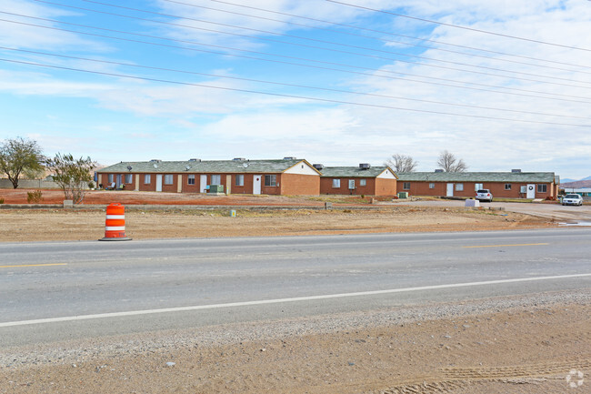 Primary Photo - Pulsipher Apartments
