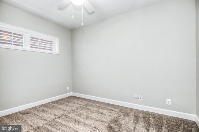 Building Photo - 8406 Mountain Larkspur Dr