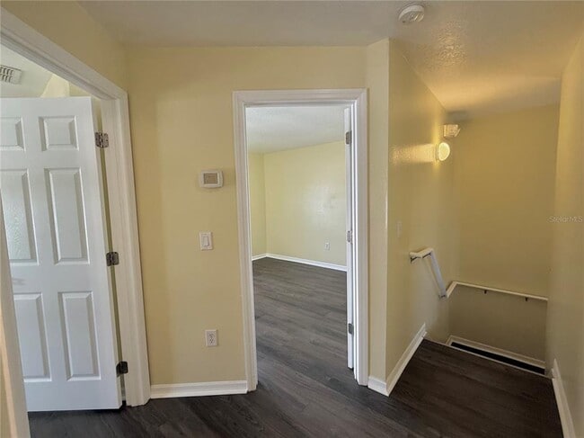 Building Photo - 121 Melissa Pl