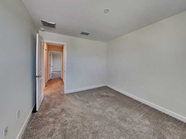 Building Photo - 472 Brunswick Dr