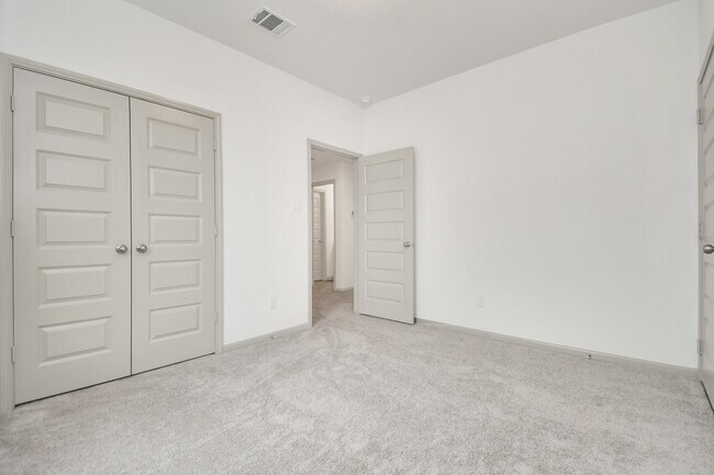 Building Photo - 8726 Marina Alto Ln