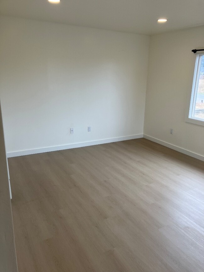 Building Photo - 1421 Underwood Ct