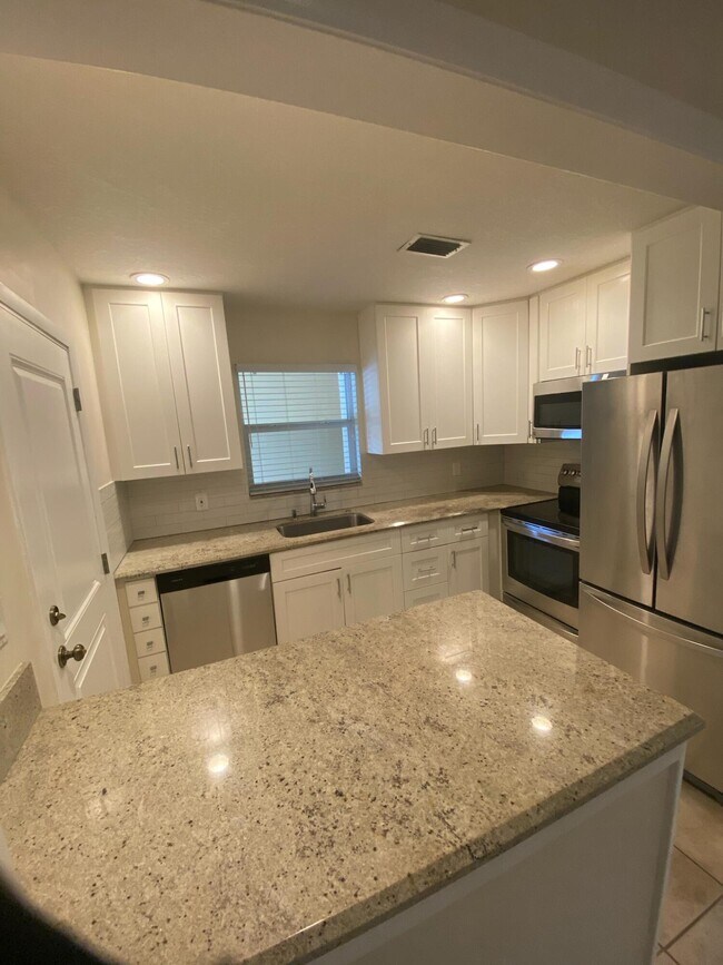 10789 N Military Trl 10789 N Military Trl West Palm Beach FL 33410