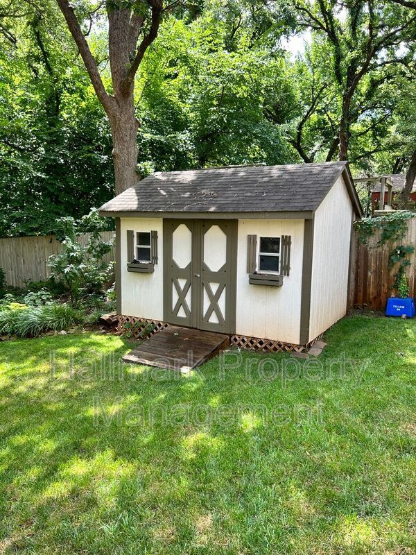 Building Photo - 3412 Smoky Hollow Rd